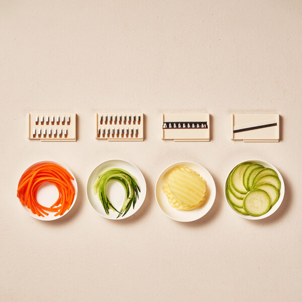 New Multifunction Vegetable Cutter With Basket And Brush Portable Slicer Chopper Kitchen Tools - Image 3